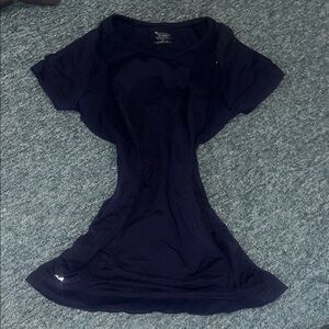 Athleta navy workout top